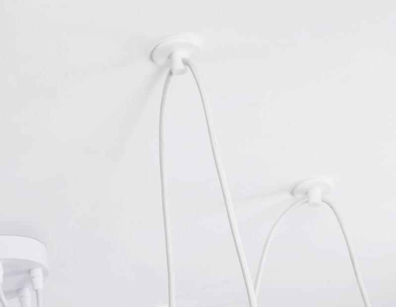 Подвесная люстра Ambrella Light Traditional TR8131