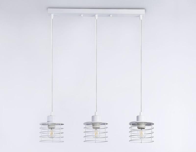 Подвесной светильник Ambrella Light Traditional TR8072